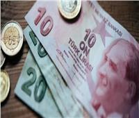 الليرة التركية تتراجع إلى مستوى منخفض «غير مسبوق» أمام الدولار