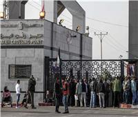 سفارة فلسطين بالقاهرة تؤكد تواصلها مع السلطات المصرية لتأمين عودة العالقين إلى غرة
