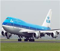 تفتيش طائرة لشركة الخطوط الجوية الهولندية بعد تهديد بوجود قنبلة