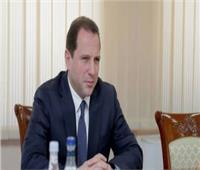 وزير الدفاع الأرميني يبحث مع الصليب الأحمر إجراءات تبادل الأسرى مع أذربيجان