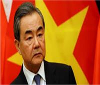 وزير خارجية الصين يشارك في اجتماع لمجلس الأمن حول الوضع في منطقة الخليج