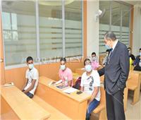 رئيس جامعة كفر الشيخ يتفقد بعض الكليات للاطمئنان على سير العملية التعليمية