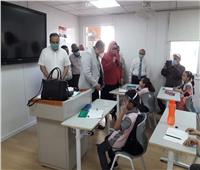 ناىب محافظ القاهرة يتابع الإجراءات الاحترازية داخل مدرسة النقراشي