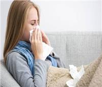 قبل الشتاء وبرودة الجو.. تعرف على الفرق بين «الزكام والإنفلونزا»