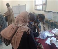 انتخابات النواب 2020| تزايد أعداد الناخبين في لجان مدرسة هدى شعراوي بالدقي