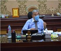 رئيس مجلس أبو قرقاص بالمنيا يحيل 10 موظفين بالإدارة الصحية للتحقيق