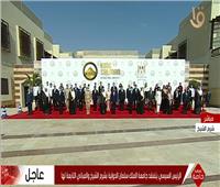 الافتتاحات الرئاسية| الرئيس السيسي يلتقط صورًا تذكارية خلال افتتاح جامعة الملك سليمان