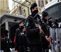«أكراد وضباط ومدنيون».. السلطات التركية تشن حملة اعتقالات واسعة