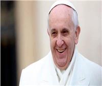 البابا فرنسيس يقرر عودة مقابلاته العامة إلى مكتبة القصر الرسولي