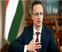 إصابة وزير الخارجية المجري بفيروس كورونا