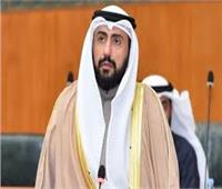 «وزير الصحة الكويتي» شفاء 822 حالة مصابة بفيروس كورونا