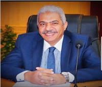 نائب رئيس جامعة الأزهر يدلي بصوته في القاهرة الجديدة