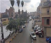 «أجواء غائمة» و«كثافات مرورية» بمدينة شبين الكوم 