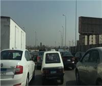 تكدس السيارات على الطريق الزراعي المتجه إلى القاهرة