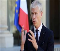 وزير التجارة الفرنسي يطالب تركيا بوقف تهريب السلاح إلى شمال أفريقيا