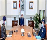 عاجل | الرئيس السيسي يلتقي وزير الدفاع وقائد القوات الجوية