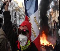 متظاهرون يضرمون النار وسط باريس احتجاجًا على قانون الأمن الشامل