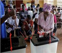 استعدادات رسمية وشعبية تمهيدًا لانتخابات بلا عنف في ليبيريا