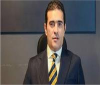 دفاع «أحمد بسام زكي» يطالب بإيقاف المحاكمة لحين الفصل في الجناية