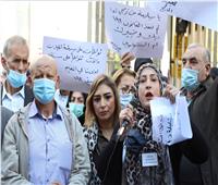 احتجاجات واسعة من الطلبة اللبنانيون بسبب الأزمة المالية