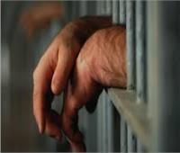 حبس 4 متهمين بفرض الإتاوات على المواطنين بالنزهة 
