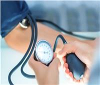 «الصحة» تقدم نصائح مهمة للوقاية من الإصابة بارتفاع ضغط الدم