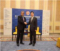 سفيرنا في الصين يستعرض تجربة مصر الناجحة في تطوير البنية الأساسية
