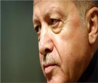 باحث في الشأن التركي: أردوغان على وشك الإفلاس 