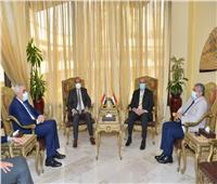 وزير الطيران لوزير النقل العراقي : القيادة السياسية تدعم العلاقات الإقتصادية بين البلدين 