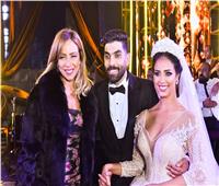30 صورة من زفاف رنا سماحة.. تامر حسني نجم الحفل