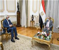  وزيرالإنتاج الحربي يبحث مع سفير العراق أوجه التعاون بين البلدين