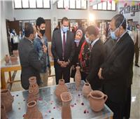 افتتاح المعرض الفني الأول لطلاب «التربية النوعية» بجامعة سوهاج 