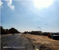 استمرار رصف طريق أصغر قرية مصرية 
