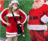 مها أحمد تتحدي بابا نويل: «أنا أحلى»| فيديو