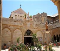 البيوت الفلسطينية القديمة تجسّد مغارة «ميلاد المسيح» | صور