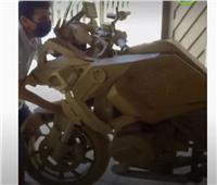 دراجات بخارية مصنوعة من ورق «الكرتون»