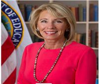 استقالة وزيرة التعليم الأمريكية بسبب أحداث اقتحام الكونجرس
