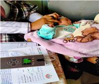 فحص 9084 طفلًا حديث الولادة بالمنيا ضمن مبادرة السمعيات