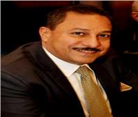خبير اقتصادى يوضح سبب انخفاض أسعار الملابس