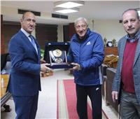 وزير الرياضة العراقي يزور الزمالك |صور