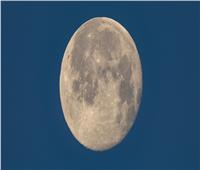 «ناسا» تؤجل الهبوط على القمر وفريق «بايدن» يدرس الإطلاق