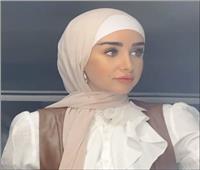 هنا الزاهد ترتدي الحجاب.. والجمهور: «قمر في كل حالاتك»