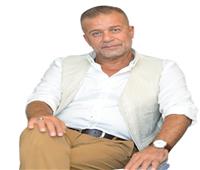 «طشة» شريف منير لأفضل طاجن «ملوخية»!