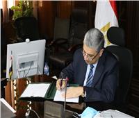 شاكر: مصر تقدمت 68 مركزا في التصنيف العالمي للحصول على الكهرباء 
