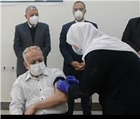 تطعيم الأطقم الطبية بلقاح «كورونا» بمستشفى الصدر في المنيا