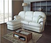 5 أفكار لزيادة فخامة على الأريكة البيضاء بمنزلك