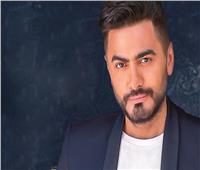 تامرحسني يعلن دويتو جديد مع علي ربيع 
