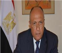 وزير الخارجية ونظيره التونسي يبحثان هاتفيا تكثيف الجهود لإنهاء الأزمة الليبية