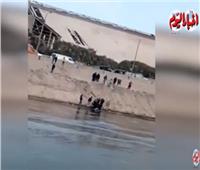 انتشال جثة شخص مجهول الهوية ببحيرة العرب بالقليوبية.. فيديو