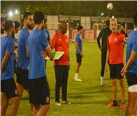 موسيماني يحذر لاعبي الأهلي قبل موقعة سيمبا